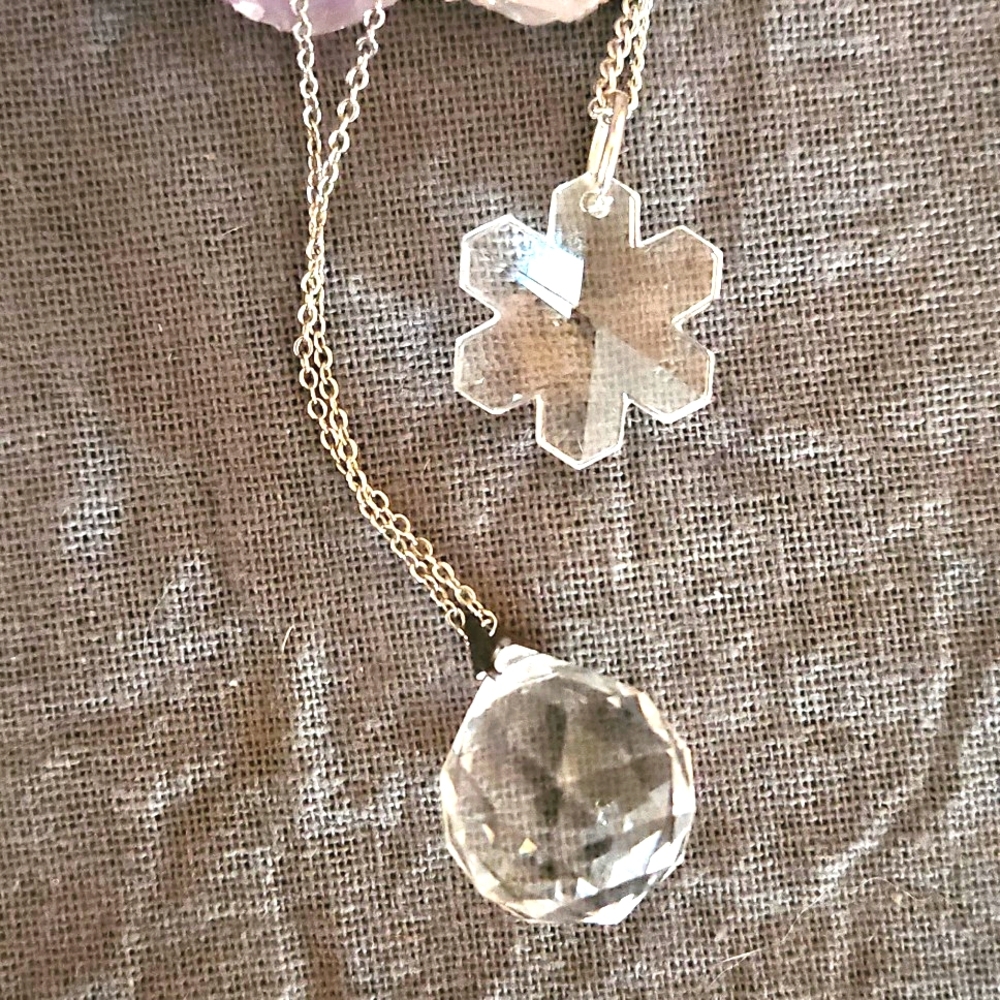 Set 2 glass prism necklaces sun catcher snowflake multi faceted 1980s silver